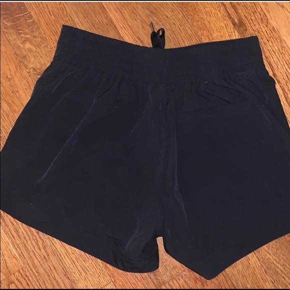 apana shorts women